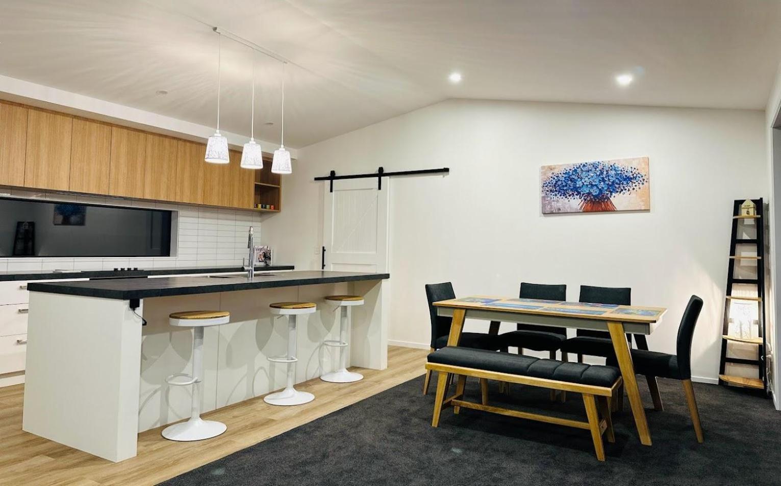 Holiday Home In Beautiful Te Anau Exterior foto