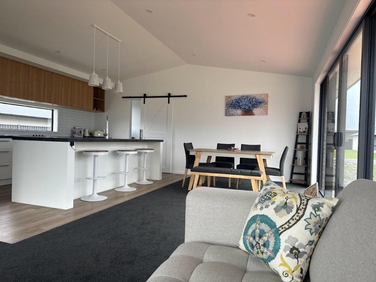 Holiday Home In Beautiful Te Anau Exterior foto