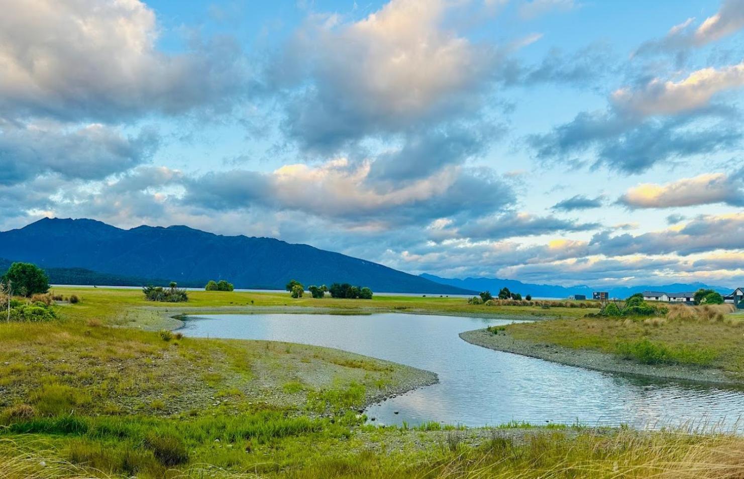 Holiday Home In Beautiful Te Anau Exterior foto